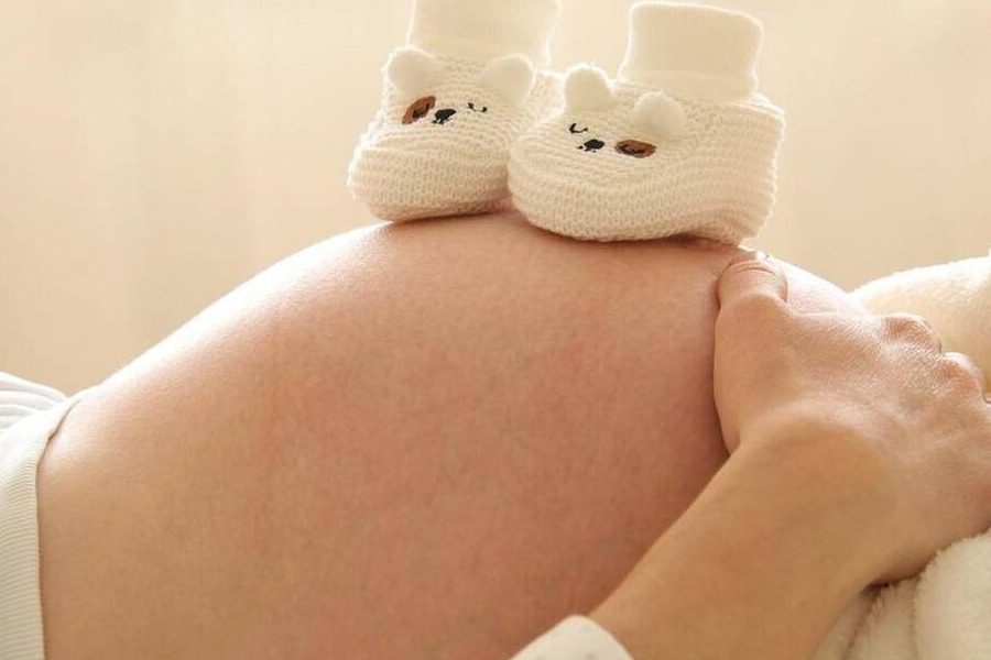 Υπ. Υγείας: Κατατέθηκε στη Βουλή το νομοσχέδιο για την εξωσωματική γονιμοποίηση 