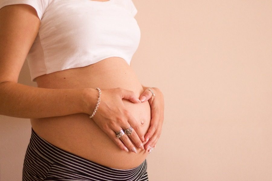 4 μύθοι γύρω από την εγκυμοσύνη