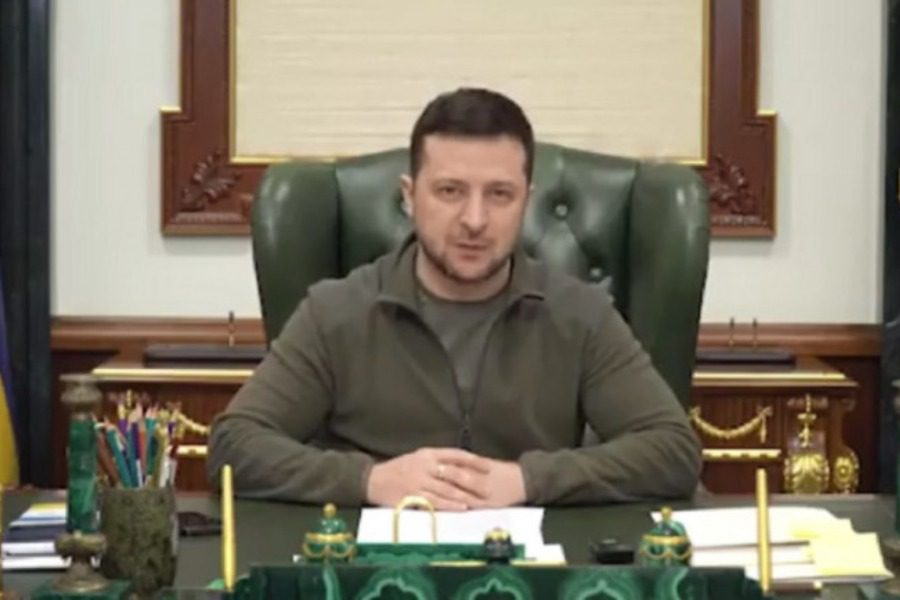 Ουκρανία: Ο Ζελένσκι κάλεσε τους Ρώσους στρατιώτες να παραδοθούν