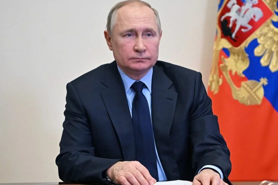 Τύμπανα πολέμου: Ο Πούτιν αναγνώρισε την ανεξαρτησία περιοχών της αν. Ουκρανίας