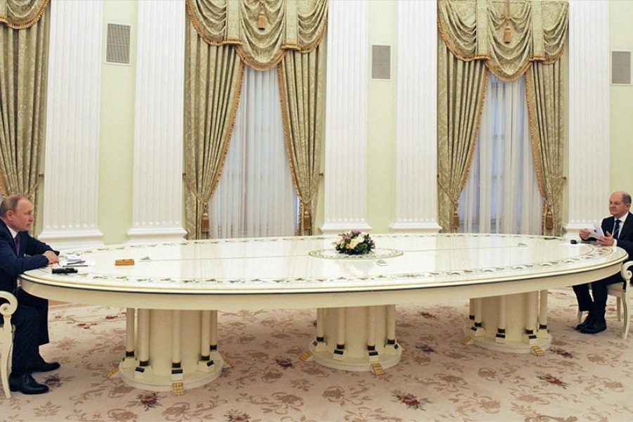 «Τι ώρα ξεκινάμε εισβολή;»: Ο Πούτιν σπάει πλάκα