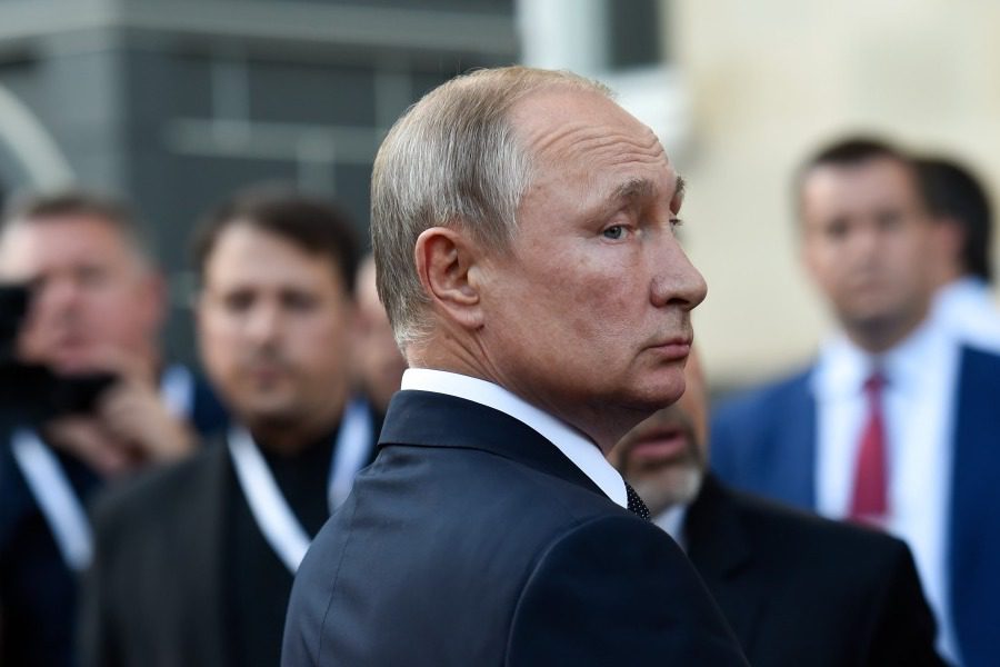 Πούτιν: Απειλεί με «σοβαρές συνέπειες» αν μπει πλαφόν στην τιμή του ρωσικού πετρελαίου | e-sterea.gr