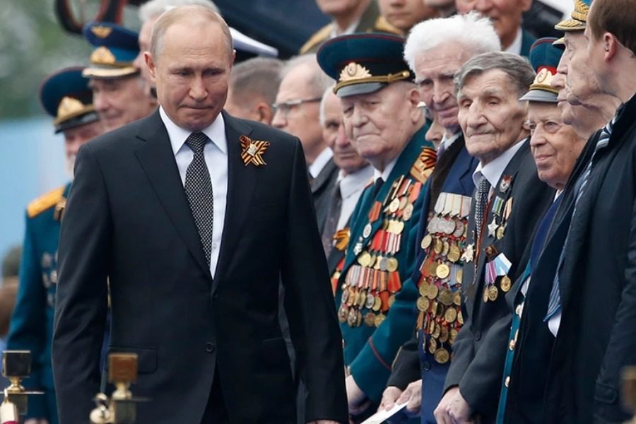 Πούτιν: Ειδικός σωματοφύλακας μαζεύει τα κόπρανα και τα ούρα του