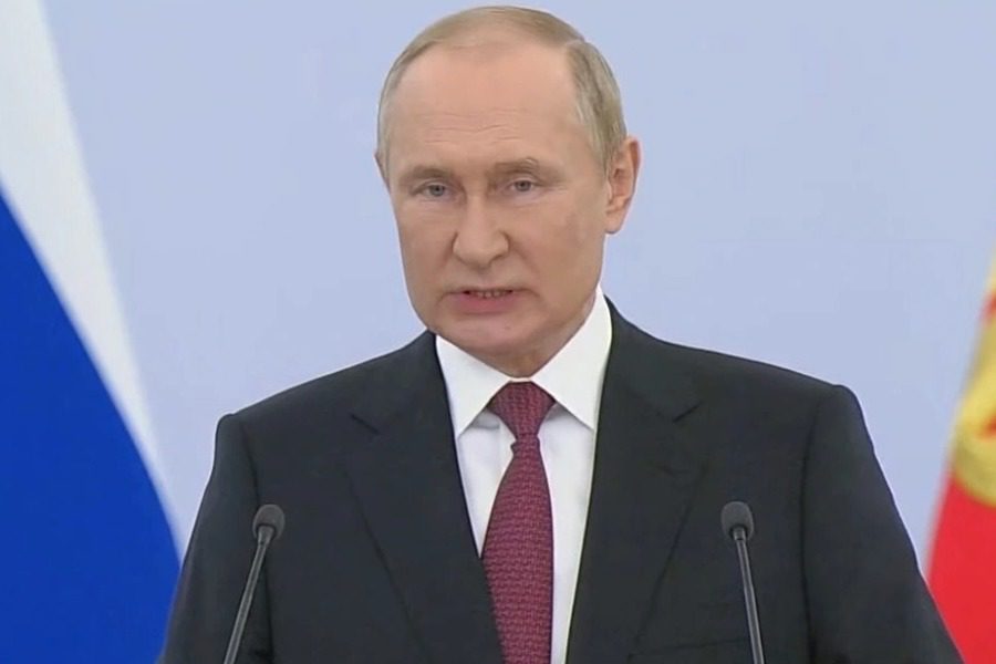 Ο Πούτιν υπέγραψε την προσάρτηση 4 περιοχών της Ουκρανίας στη Ρωσία 