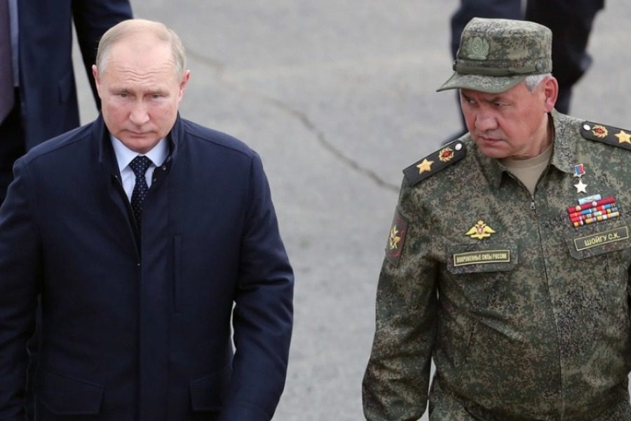 «Καρδιακή προσβολή όχι από φυσικά αίτια» υπέστη ο Ρώσος υπουργός Αμυνας