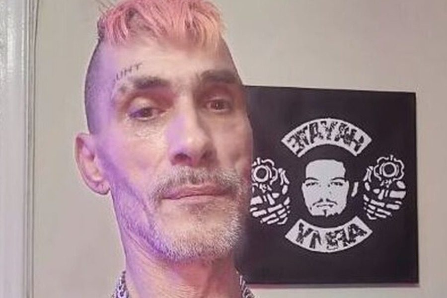 Ποιος είναι ο Red Dragon, γνωστός από το TikTok, που συνελήφθη στην Αθήνα