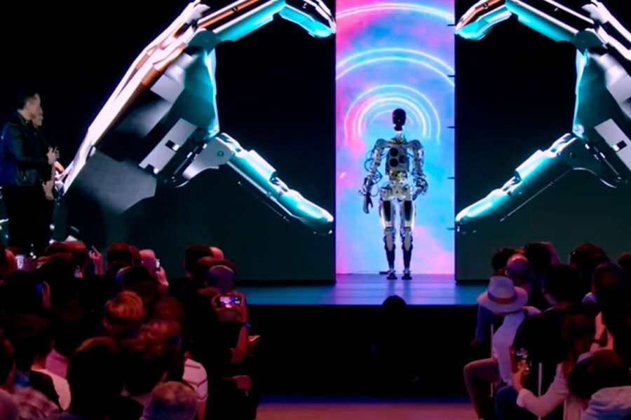 To ανθρωποειδές ρομπότ Optimus που παρουσίασε ο Elon Mask