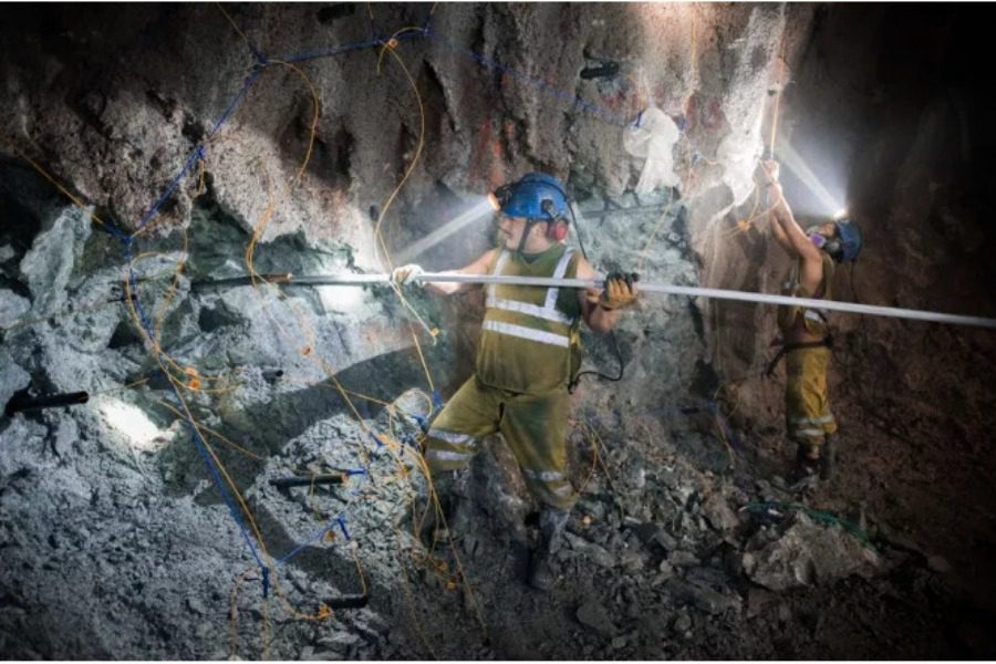 Σοκ στο Περού: Μεταλλωρύχοι αλληλοσκοτώνονται για κοίτασμα χρυσού