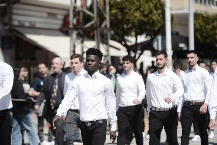 Σαϊντού Καμαρά: Παραμένει στην Ελλάδα 