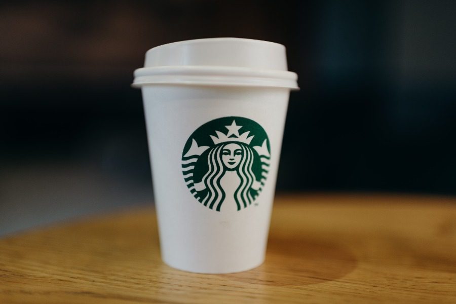 Η ιστορία πίσω από το λογότυπο του Starbucks