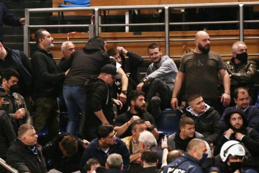 Αρης – ΠΑΟΚ: Ποινή φυλάκισης 16 μηνών στον 38χρονο που συνελήφθη με σουγιά