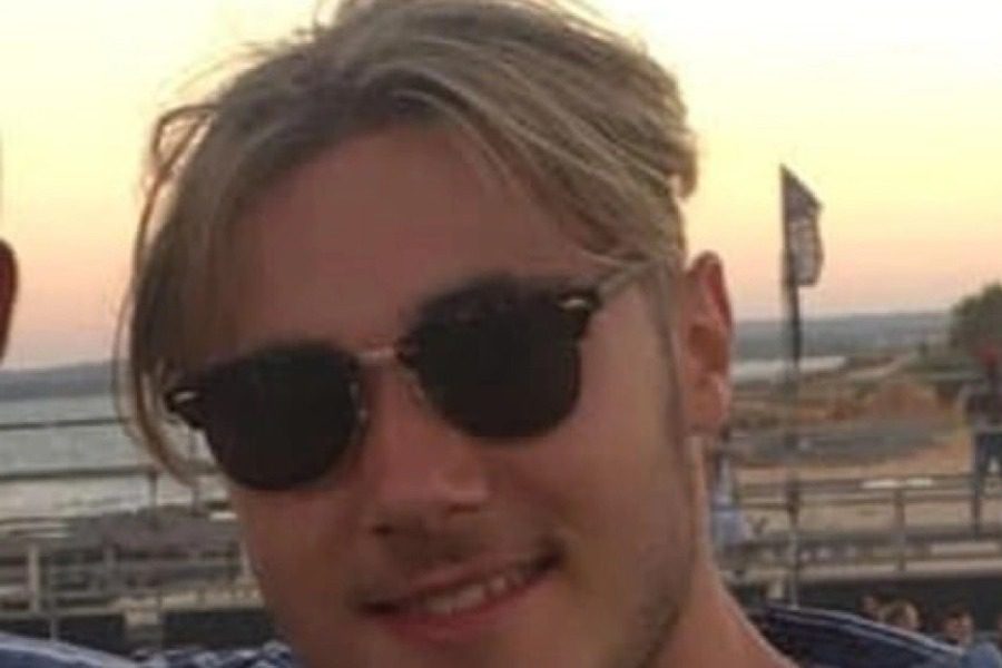 Τραγωδία στα Σπάτα: Tι έδειξαν οι εξετάσεις του 22χρονου Βρετανού που σκοτώθηκε 