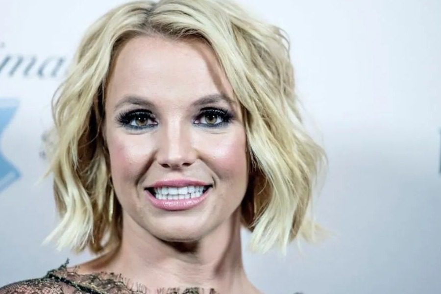 Μπρίτνει Σπίαρς: Σε χριστουγεννιάτικο κλίμα δημοσίευσε βίντεο... από τη μπανιέρα