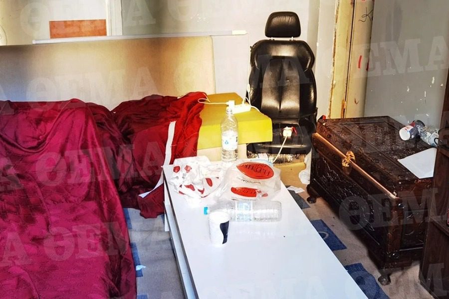 Αυτό είναι το σπίτι ‑ κολαστήριο στο Ίλιον που βίαζαν τον 15χρονο