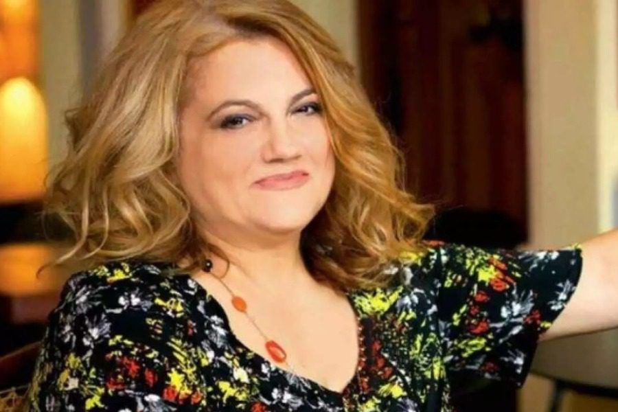 Ελένη Καστάνη: Βλέποντας έναν άνθρωπο πώς στέκεται, καταλαβαίνω ακόμα και αν είναι καλός στο σeξ