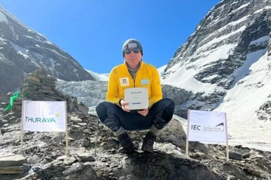 Συνεχίζεται το θρίλερ με τη σορό του Αντώνη Συκάρη: Παραμένει στα 7.400 μέτρα