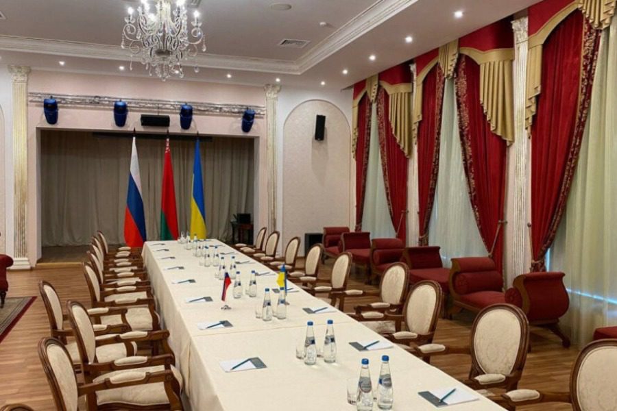 Έφτασε στη Λευκορωσία η ουκρανική αντιπροσωπεία