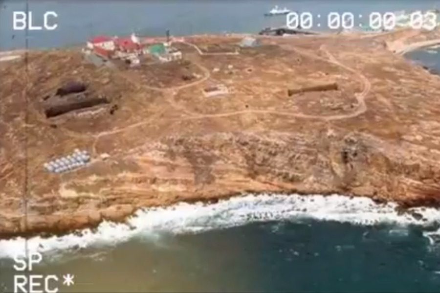 Ρώσοι ζήτησαν από στρατιώτες να παραδοθούν, αρνήθηκαν, και τους «γάζωσαν»