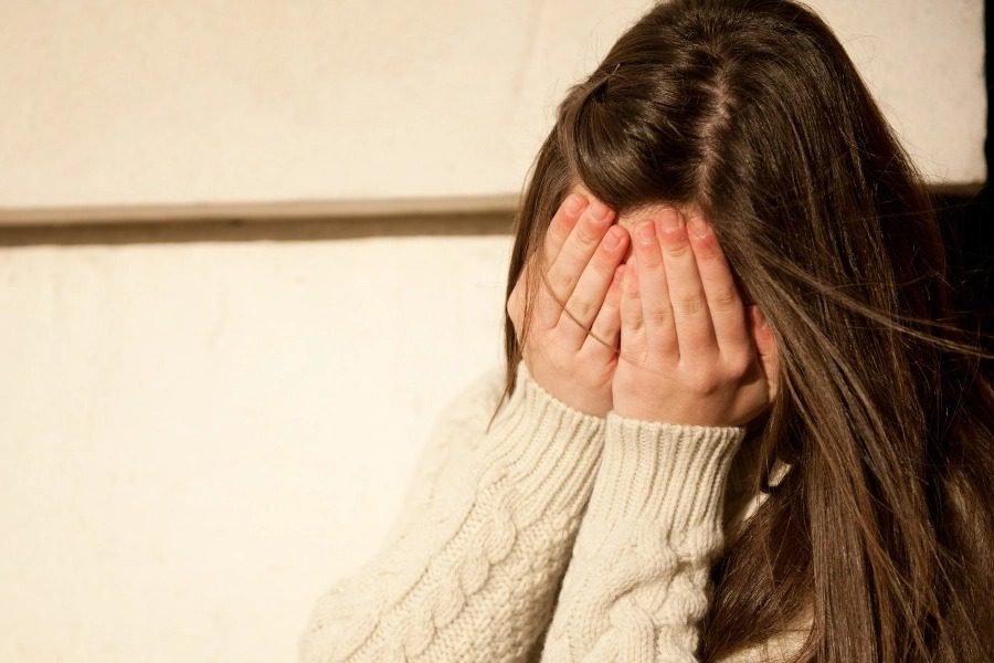 Ρόδος: Δύο άτομα κατηγορούνται για βιασμό και κακοποίηση 13χρονης