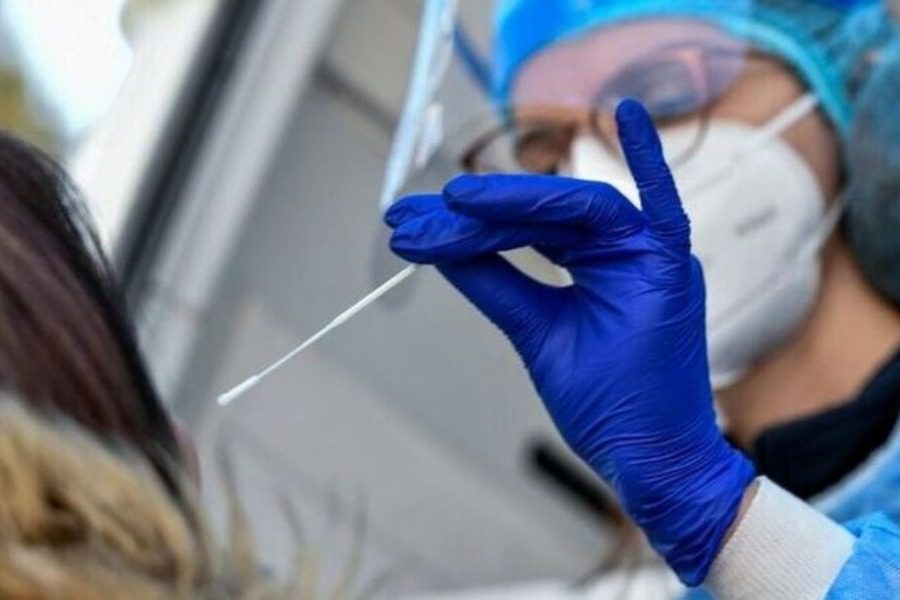 Που εντοπίζονται τα 21.863 κρούσματα