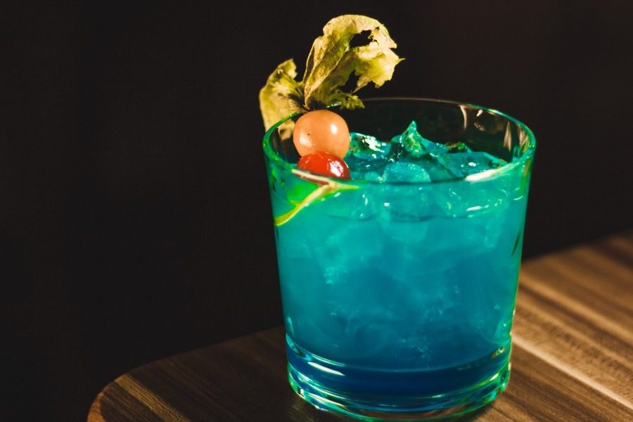 Τα cocktails που πίναμε στα 80s & 90s