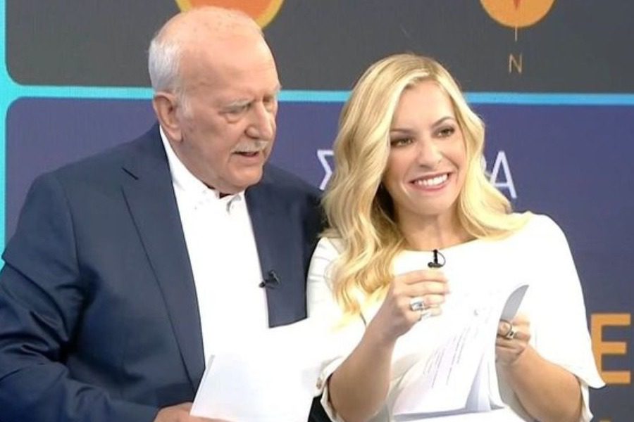 Η θεαματική χριστουγεννιάτικη τούμπα του ρεπόρτερ του Παπαδάκη