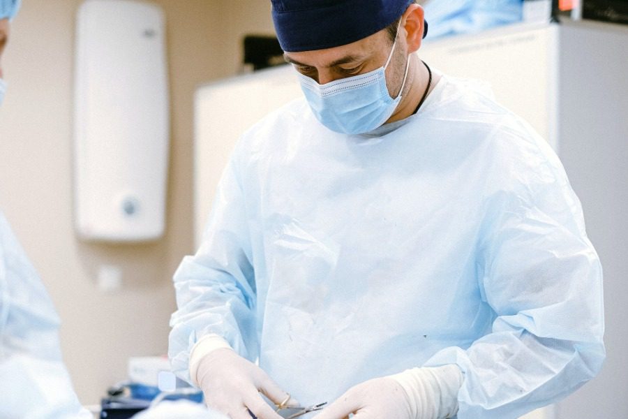 Ο χειρούργος που ζήτησε πίσω το νεφρό από τη σύζυγό του μετά το διαζύγιο