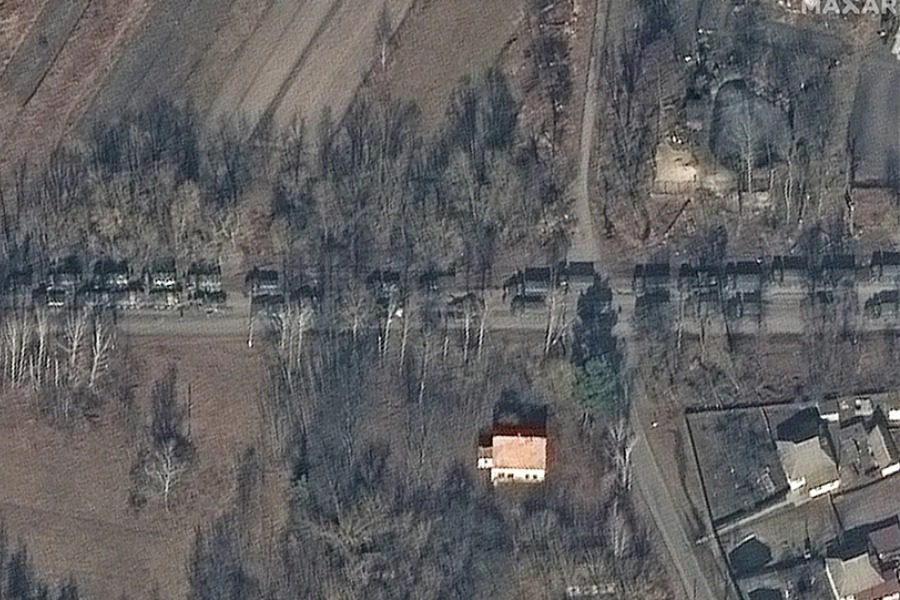 Τρόμος: Ρωσική φάλαγγα 64 χιλιομέτρων φτάνει στο Κίεβο