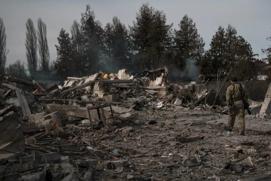 Ουκρανία: 35 νεκροί και 134 τραυματίες από τον ρωσικό βομβαρδισμό στο Λβιβ