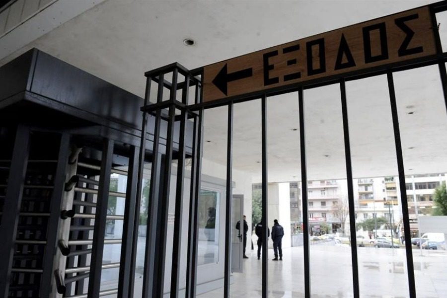 Πάτρα: Αποφυλακίζεται με περιοριστικούς όρους ο πυγμάχος που κατηγορείται για ασέλγεiα σε ανήλικη