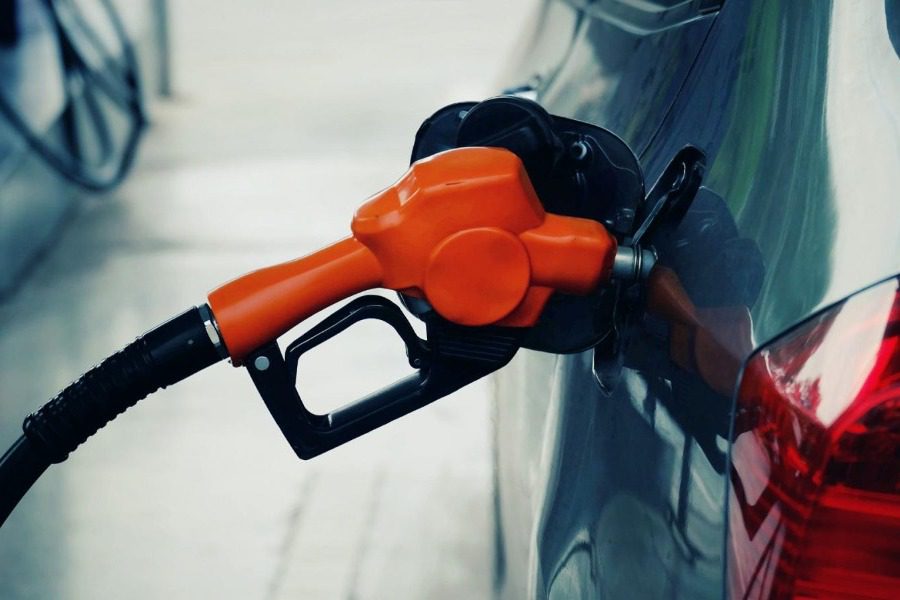 Επίδομα βενζίνης: Ανοίγει την Τρίτη η πλατφόρμα