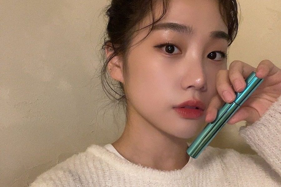 H viral mascara που έκανε τα κορίτσια να ακυρώσουν τα lash extention ραντεβού τους 