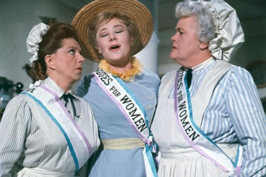 Ποια ήταν η πρώτη χώρα που έδωσε στις γυναίκες ίσα δικαιώματα ψήφου με τους άνδρες