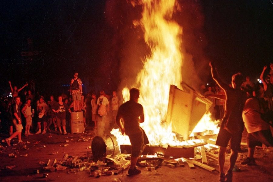 Το απόλυτο φιάσκο του Woodstock `99