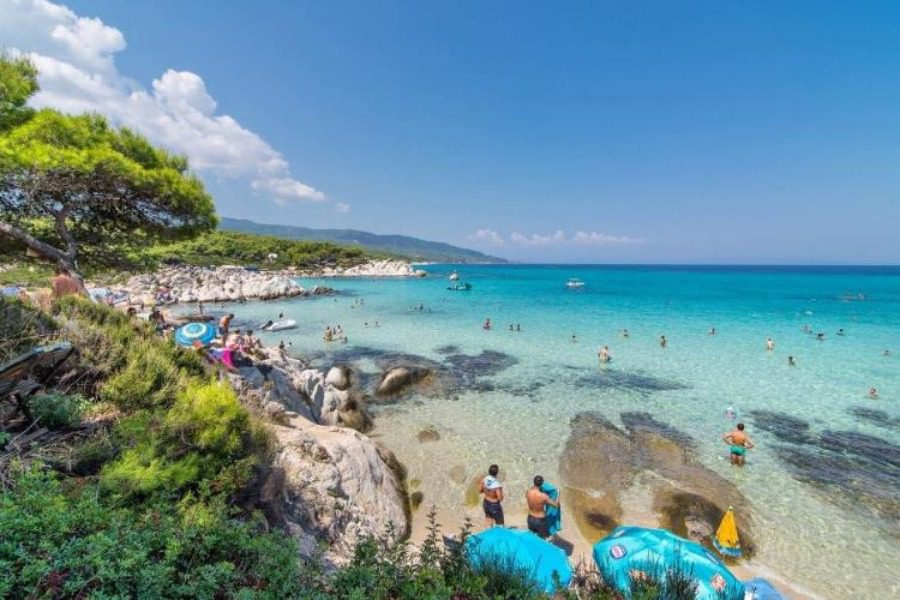 Ποια είναι η «μαφία των λουκουμάδων» που εξαρθρώθηκε στην Χαλκιδική: Πώς δρούσε το κύκλωμα