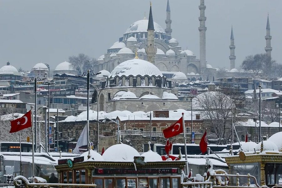 Τουρκία: Ο χιονοπόλεμος πήρε άσχημη τροπή ‑ Βγήκαν τα όπλα, επτά τραυματίες