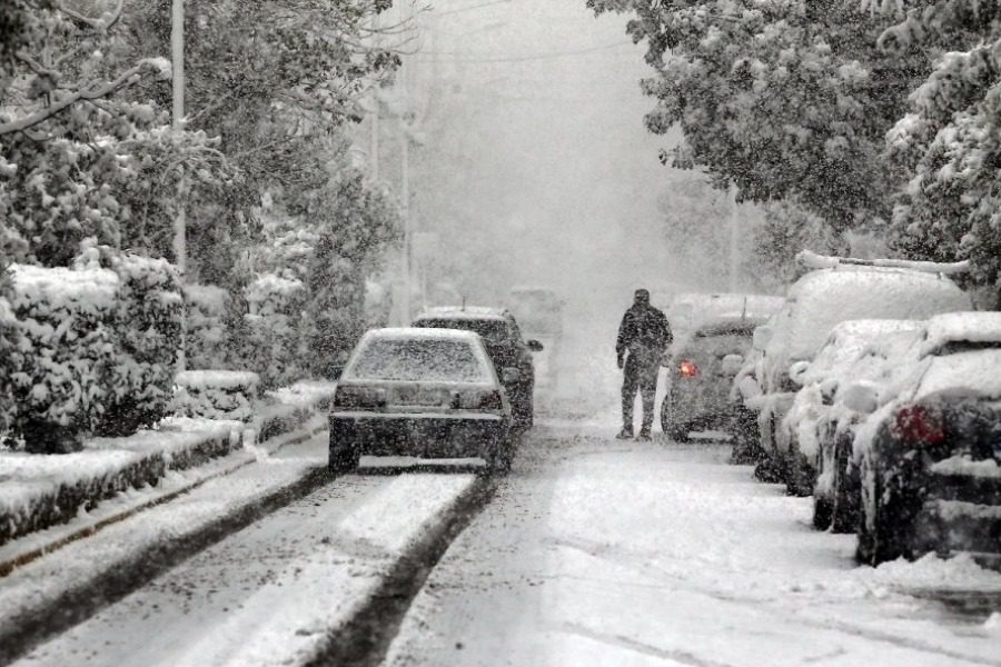 Αττική: Σε ποια σημεία έχουν κλείσει οι δρόμοι λόγω χιονιού