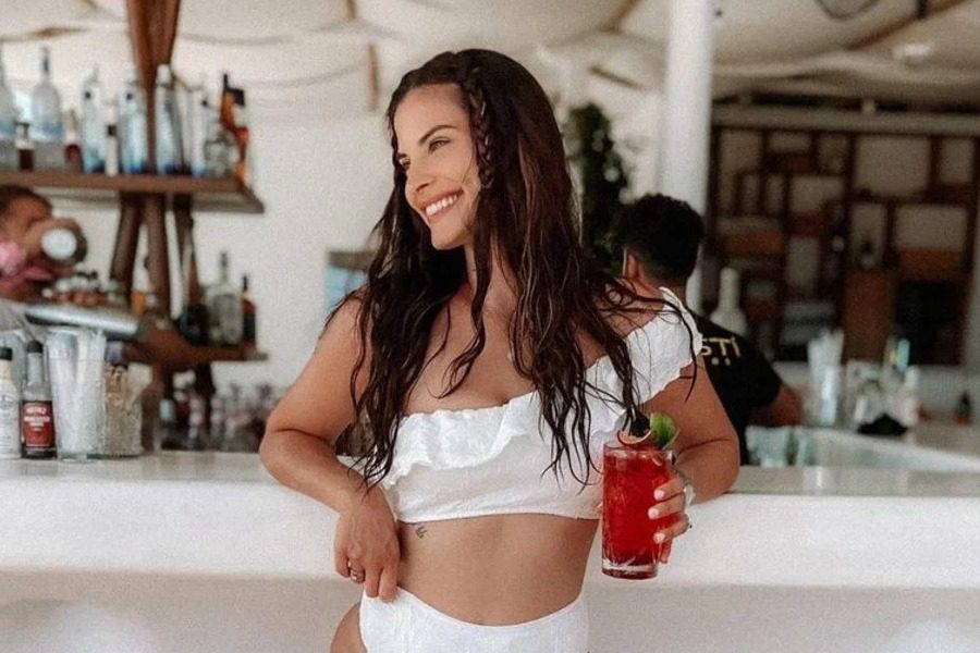 Χριστίνα Μπόμπα: Έδειξε τις ραγάδες της στο Instagram