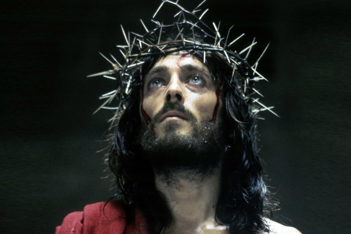«Ιησούς από τη Ναζαρέτ»: Το κόλπο με τα μάτια που του έβαλαν να κάνει για να μπορέσει να πάρει τον ρόλο του Ιησού