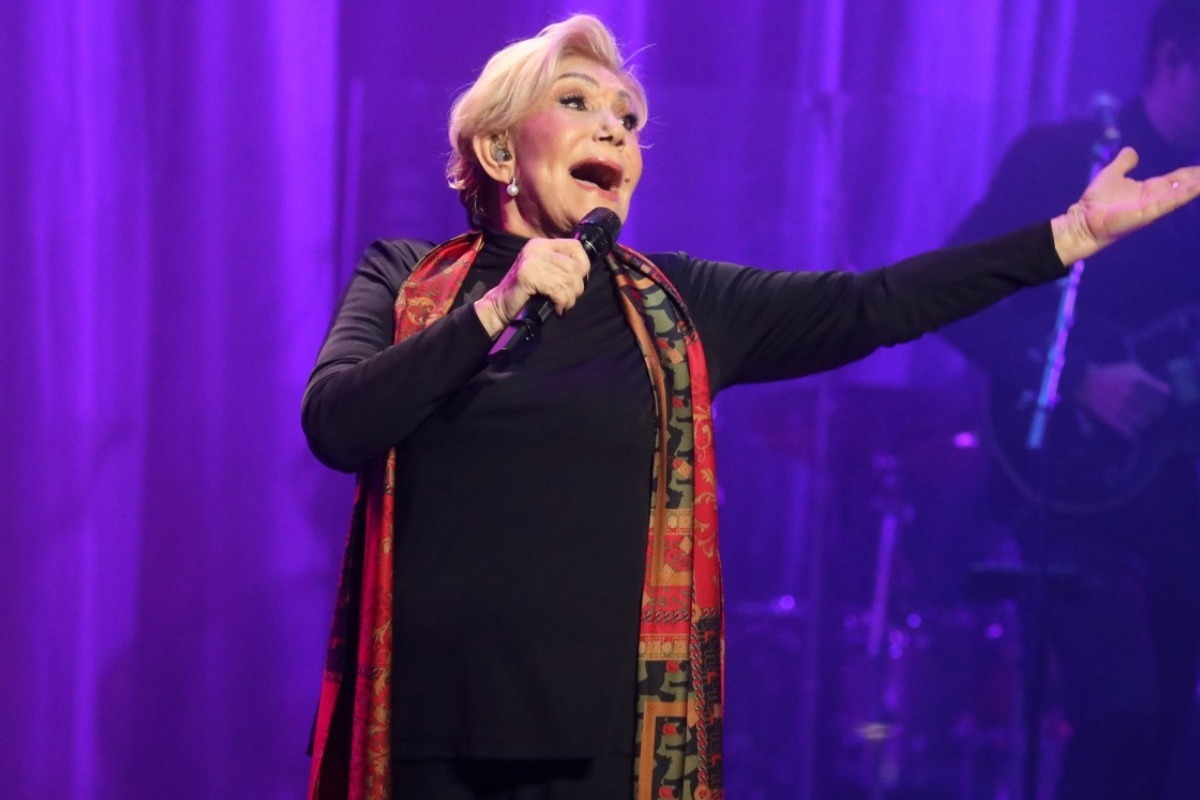 Μαρινέλλα: Τραυματισμός για την τραγουδίστρια