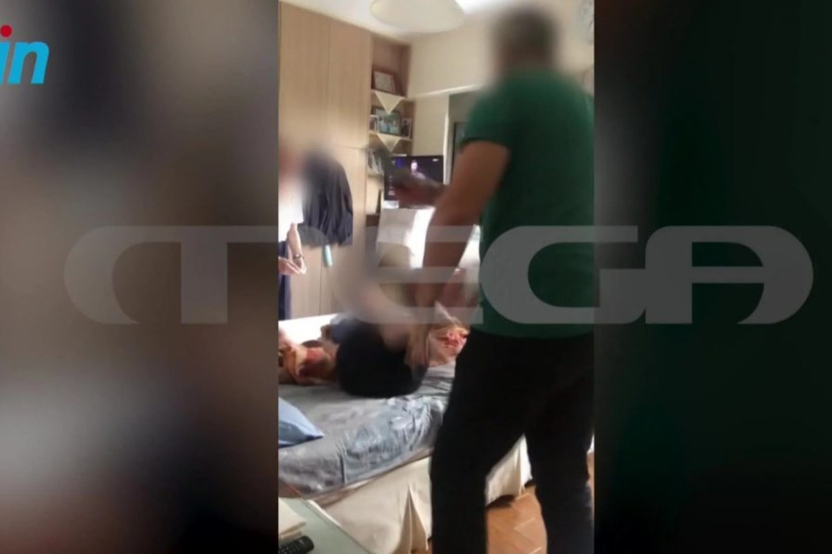 Bίντεο ντοκουμέντο με τον άγριο ξυλοδαρμό ηλικιωμένου ζευγαριού από τον γιο τους