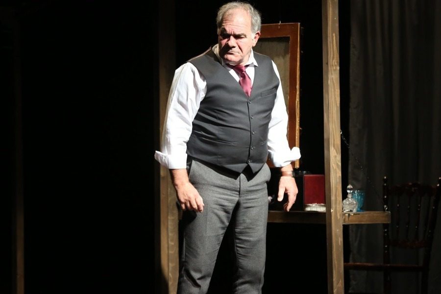 Ο γιος του Γιάννη Μποσταντζόγλου είναι αεροπόρος και είναι κούκλος