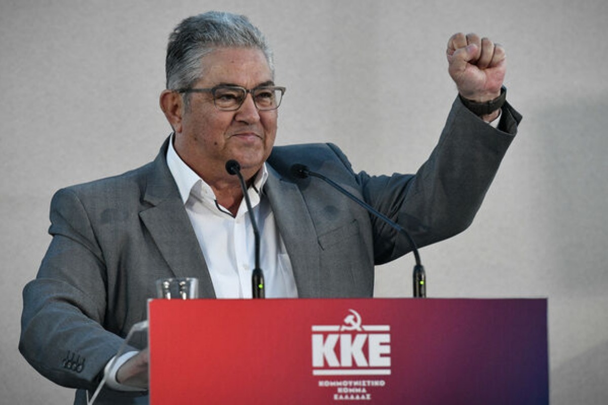 Εκτάκτως στο νοσοκομείο ο Δημήτρης Κουτσούμπας