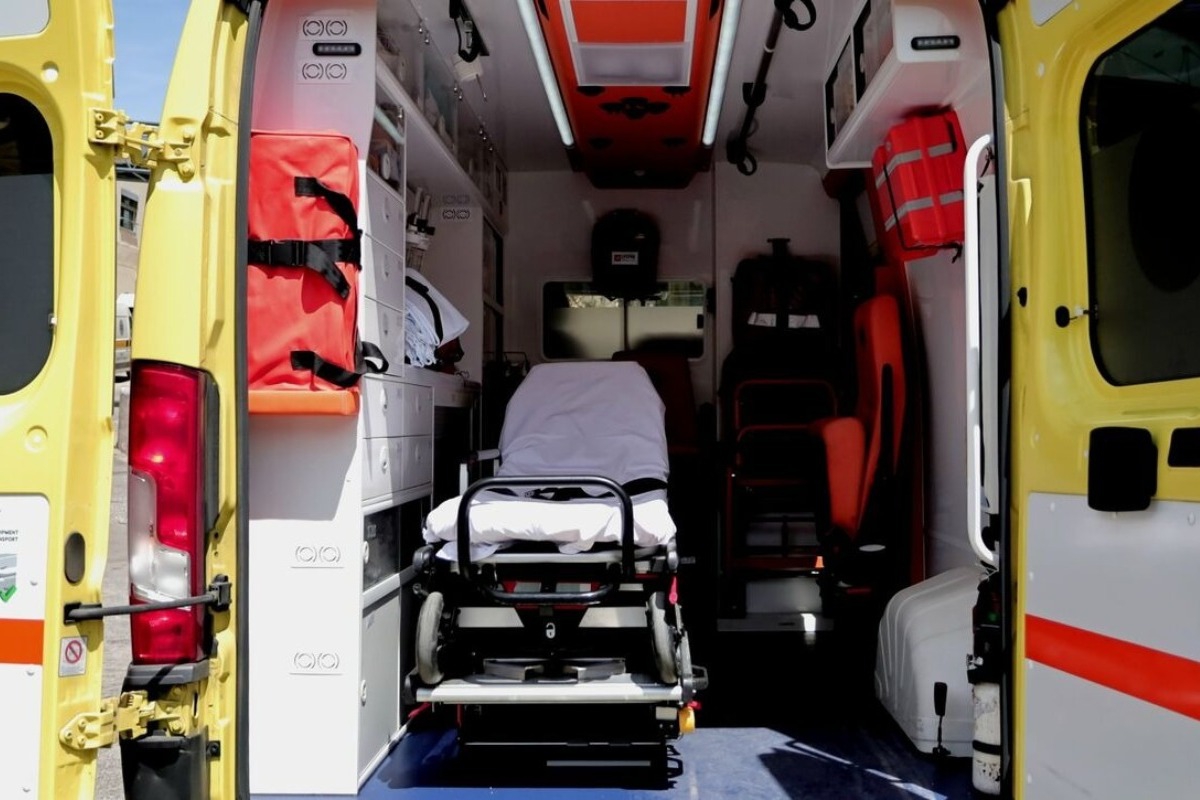 Τραγωδία στη Λάρισα: 55χρονος πατέρας δύο παιδιών καταπλακώθηκε από γκαραζόπορτα