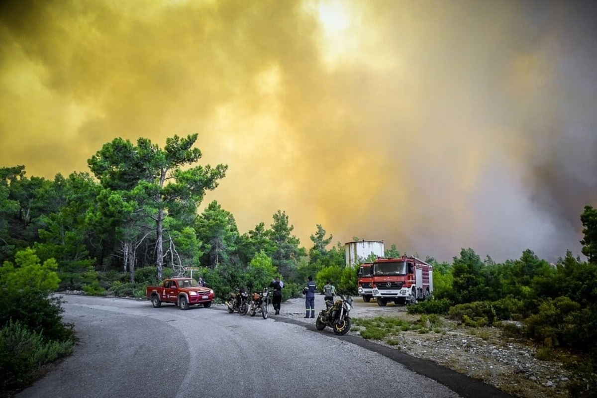 Ρόδος: Τι γράφουν τα διεθνή ΜΜΕ για την καταστροφική φωτιά
