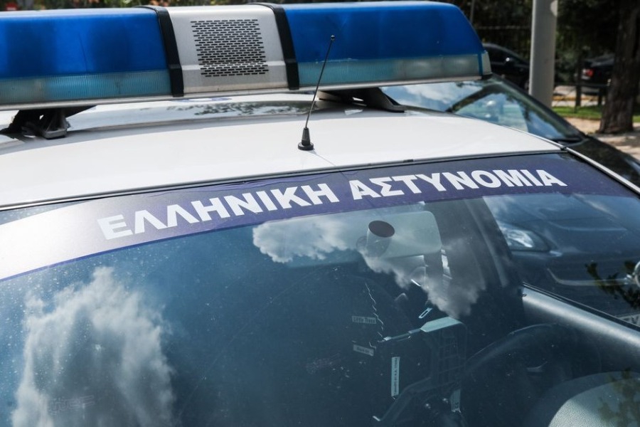 Η πρώτη κλήση του 2024 στην ΕΛ.ΑΣ: Ηλικιωμένη είπε πως την πυροβολούν και ήταν πυροτεχνήματα