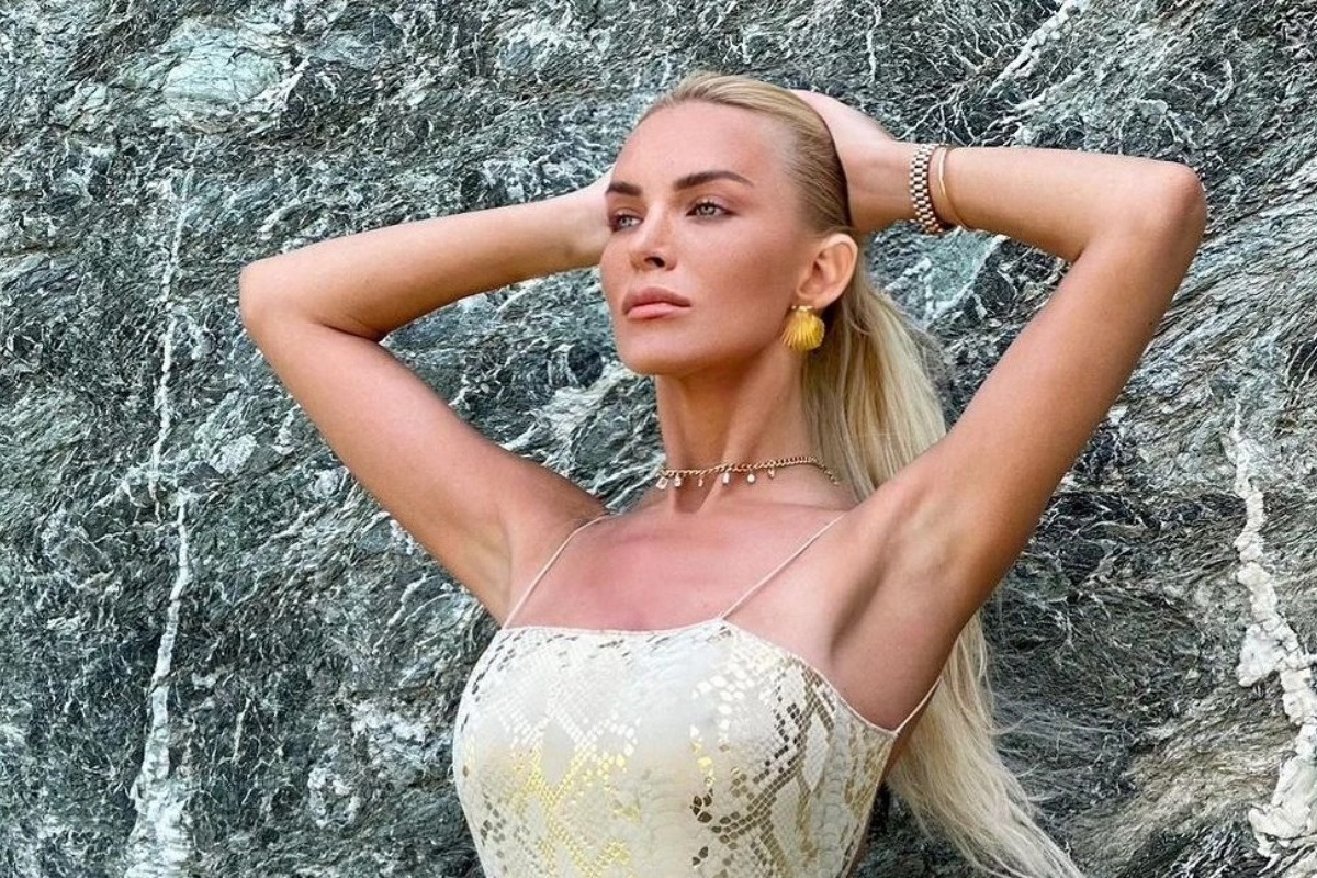 Η Κατερίνα Καινούριου χωρίς μακιγιάζ, ανέμελη και χαμογελαστή