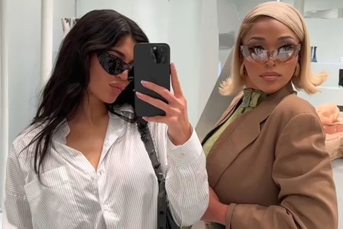 Μετά το σκάνδαλο απιστίας, σε τι φάση είναι η σχέση της Kylie Jenner με την πρώην κολλητή της;