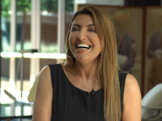 Έλενα Παπαρίζου, ποιος θα σε έβγαζε από τη φυλακή, η Βανδή ή ο Σαμπάνης;