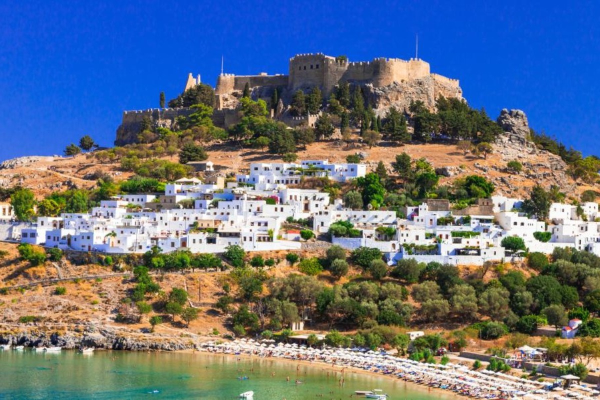 Ρόδος: Σκοτώθηκε ενώ προσπαθούσε να μπει στο κλειδωμένο του σπίτι